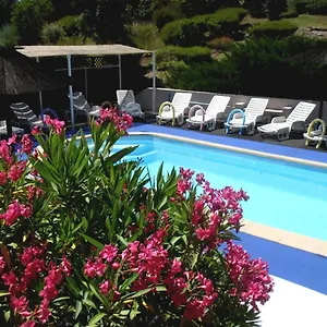 https://la-soleiade.fr-provencehotel.com
